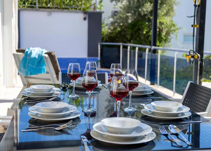 Sea View 5 En-suit Villa, Pool Heatable, Free Wifi Villahappy In Kalkan Apartment *