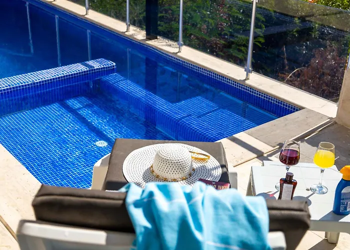 Apartment Sea View 5 En-suit Villa, Pool Heatable, Free Wifi Villahappy In Kalkan