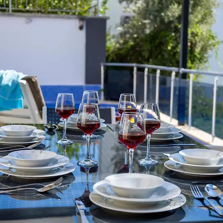 Sea View 5 En-suit Villa, Pool Heatable, Free Wifi Villahappy In Kalkan Appartamento *